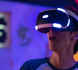 Tech Enthusiasts